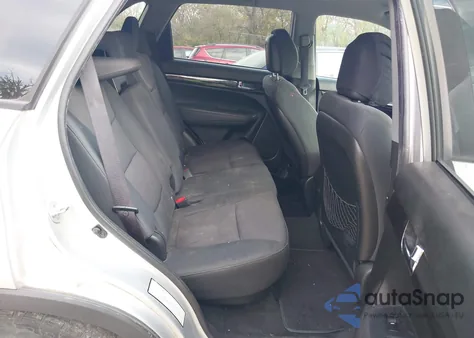 2011 Kia Sorento Lx V6 из США, поврежденный, VIN 5XYKT4A24BG150522